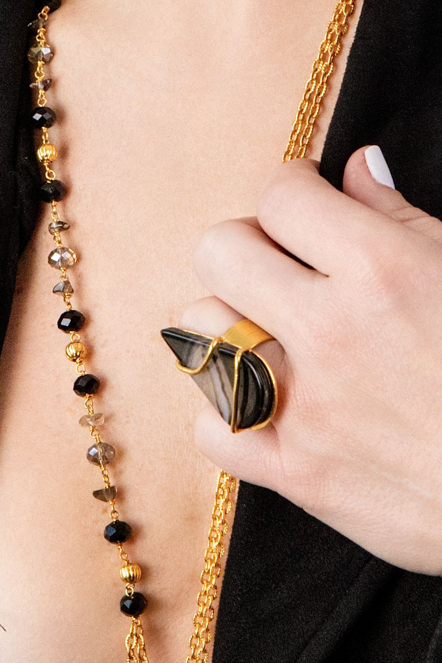 Collar, orejera, brazalete o anillo - Imagen 3